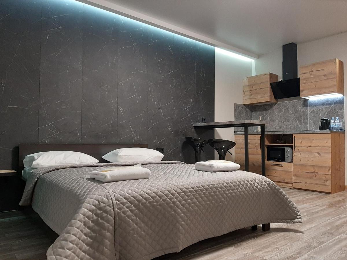 Solo Apartment Kamenskaya Kijev Kültér fotó